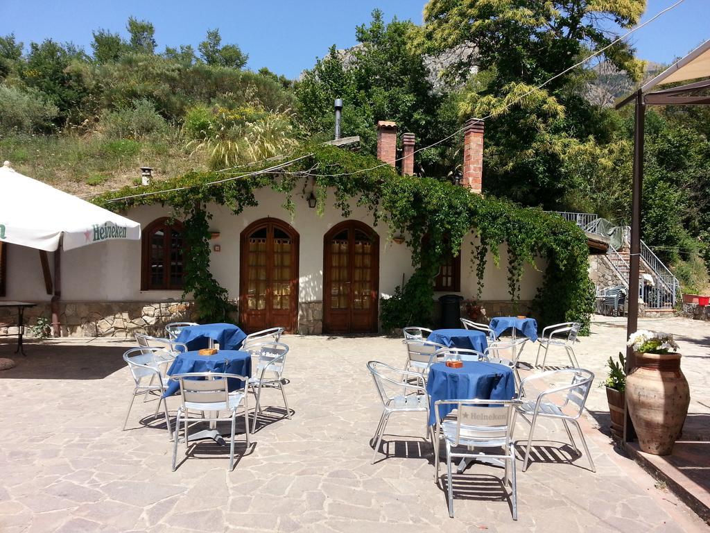 Agriturismo La Sorgente Delle Madonie Villa Polizzi Generosa Exterior photo
