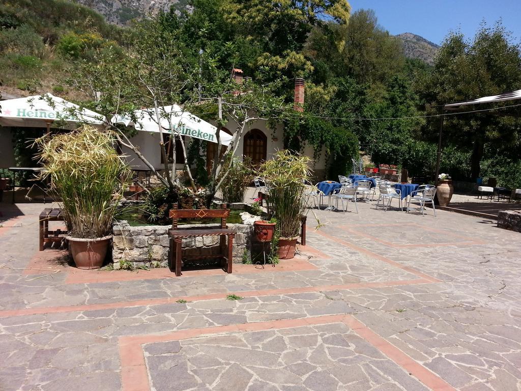 Agriturismo La Sorgente Delle Madonie Villa Polizzi Generosa Exterior photo